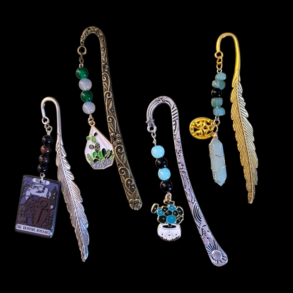 Custom Feather Hook Bookmark - Picture 5 of 5